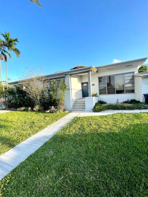 Modern Miami Oversized 3 Bedroom In Central Location Luaran gambar