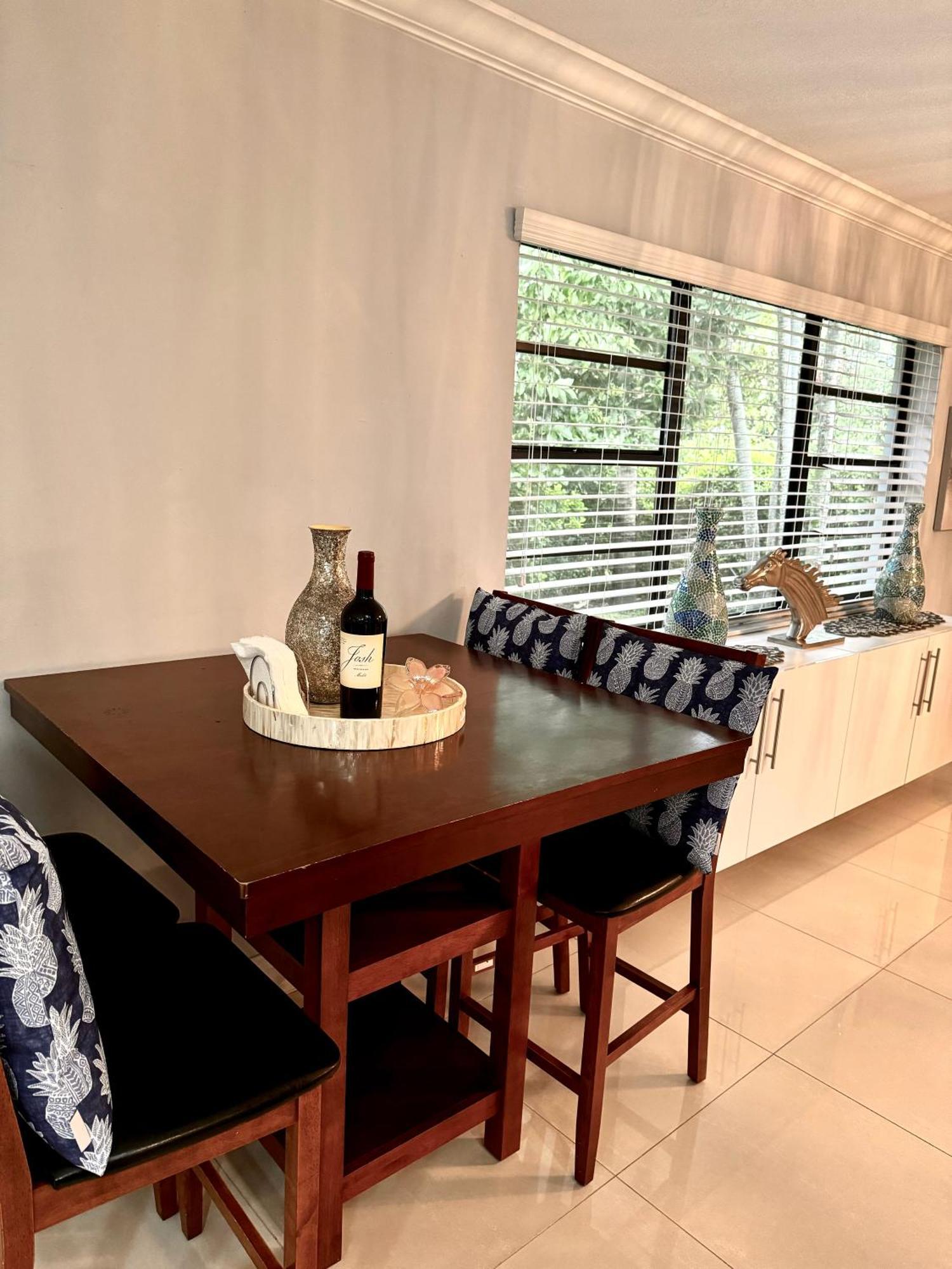 Modern Miami Oversized 3 Bedroom In Central Location Luaran gambar